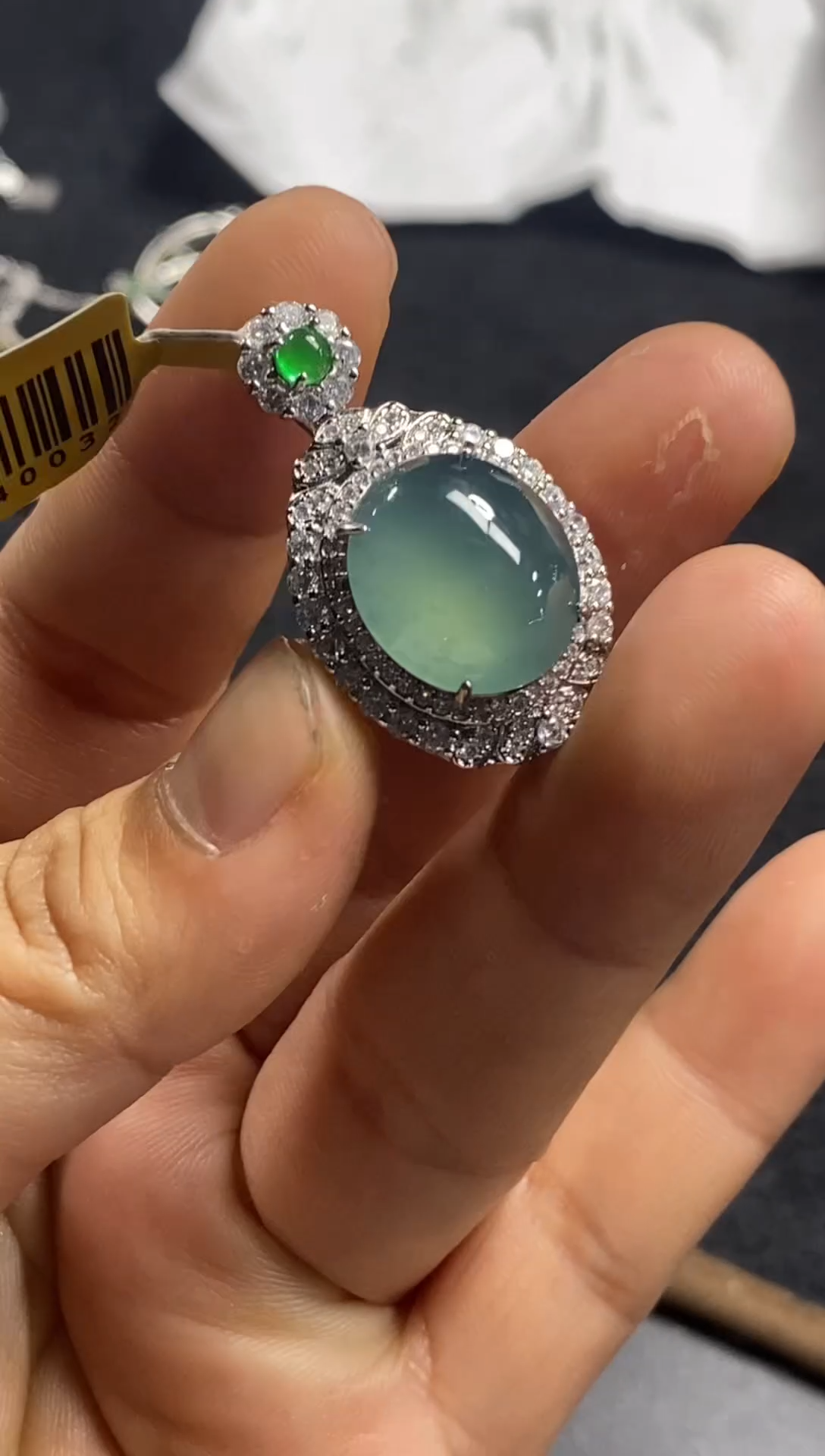 【闪购商品】翡翠颈饰未镶嵌天然翡翠A货38