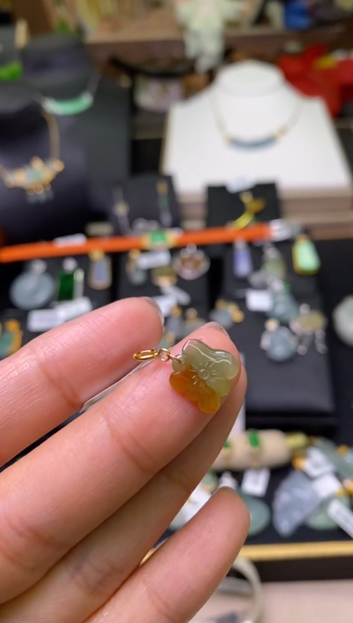 【闪购商品】翡翠颈饰18K金镶嵌净货18079