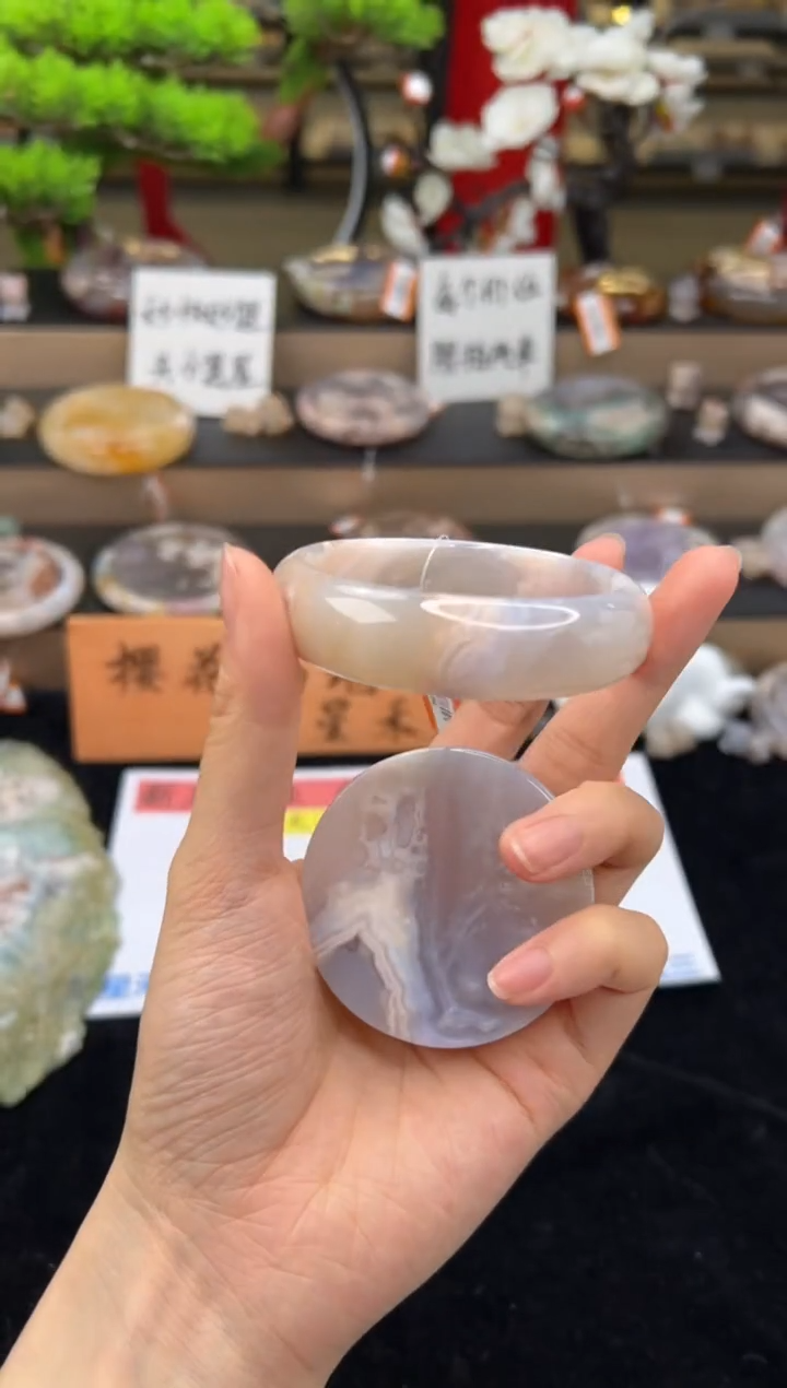 【闪购商品】石英质玉手镯未镶嵌54圈口（赠送镯心）11040