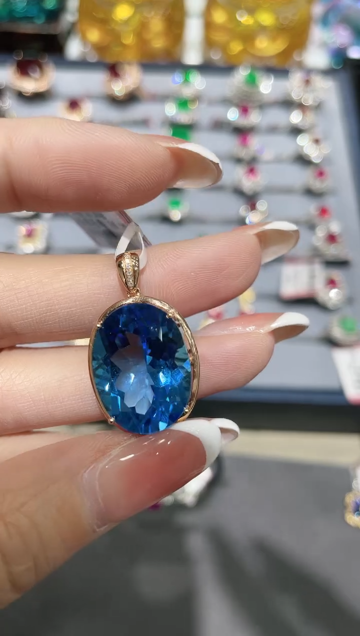 吊坠(不含链)18K金镶嵌托帕石吊坠