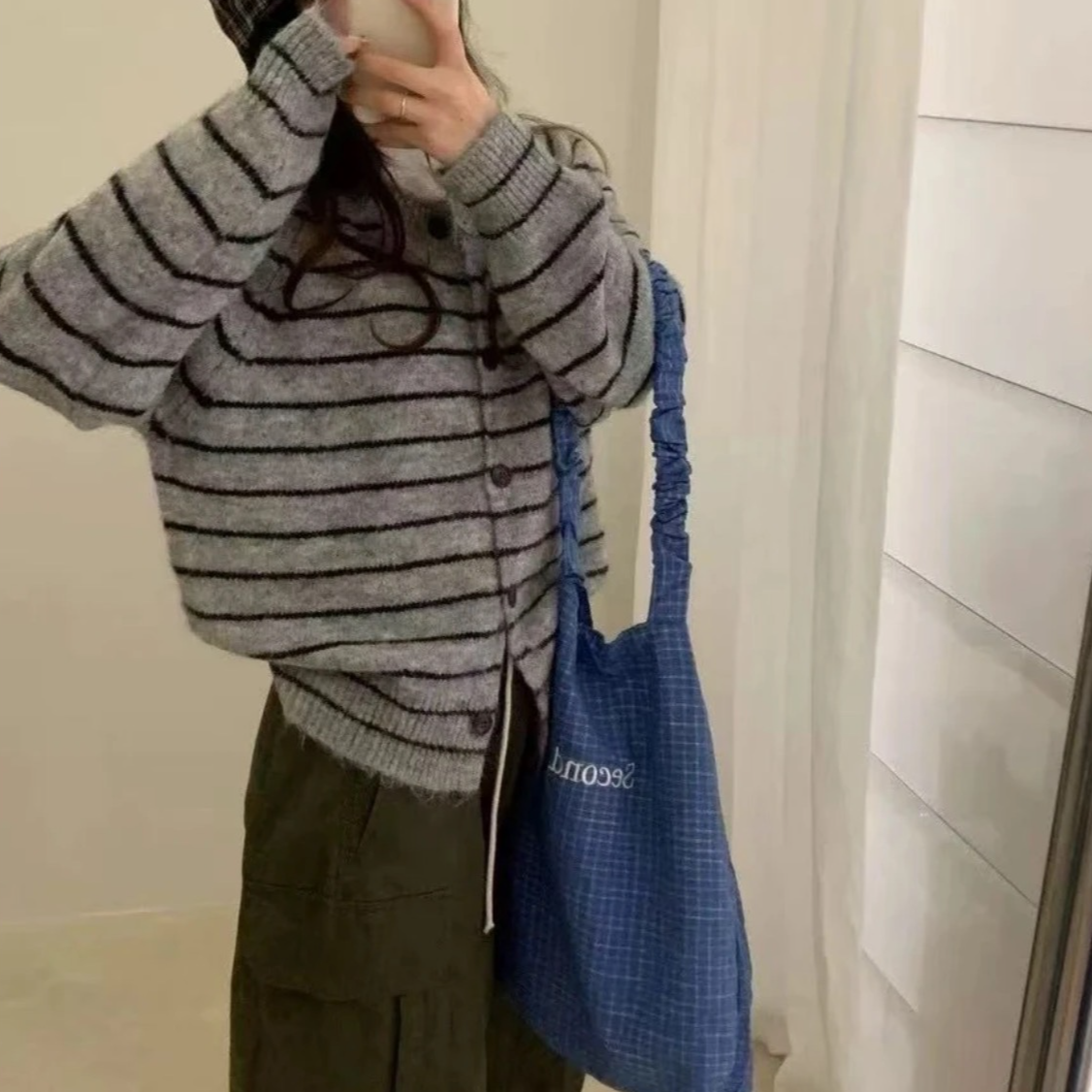 秋冬针织外套 圆领绵羊毛条纹开衫
