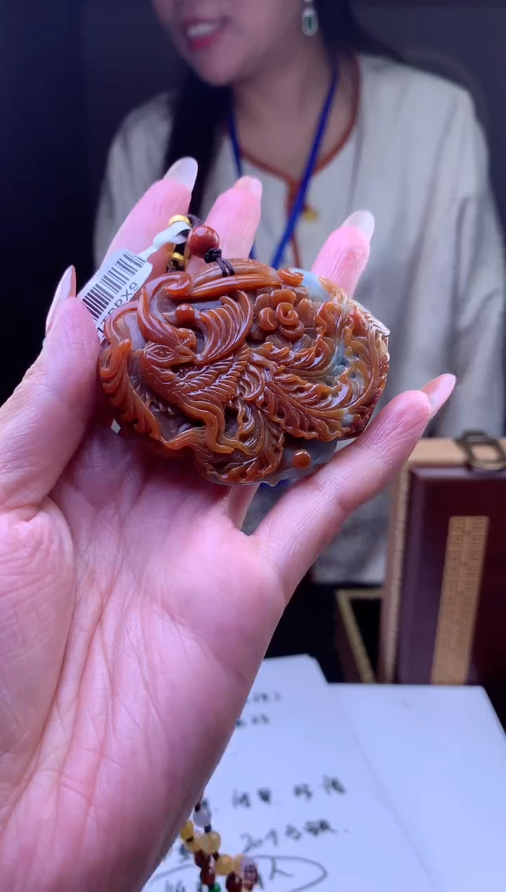 【闪购商品】定制翡翠未镶嵌挂件发货（拍一发一）