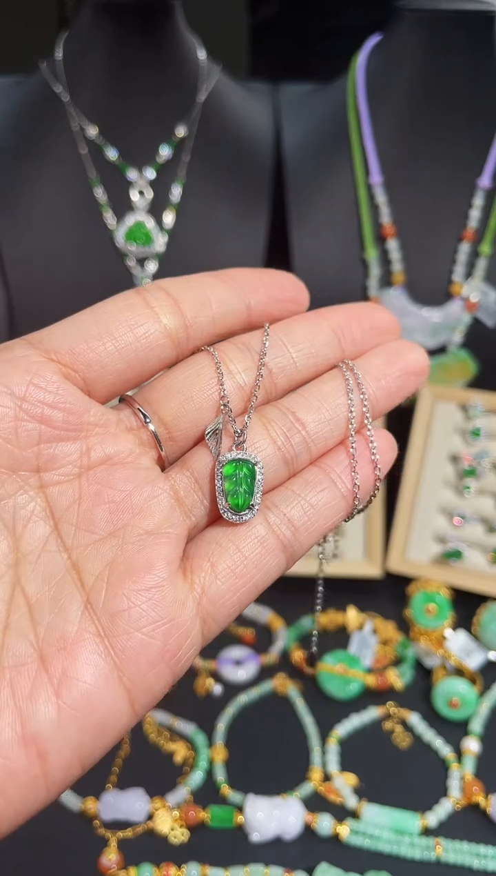 【闪购商品】翡翠颈饰银S925镶嵌蛋面/支持复检/一件