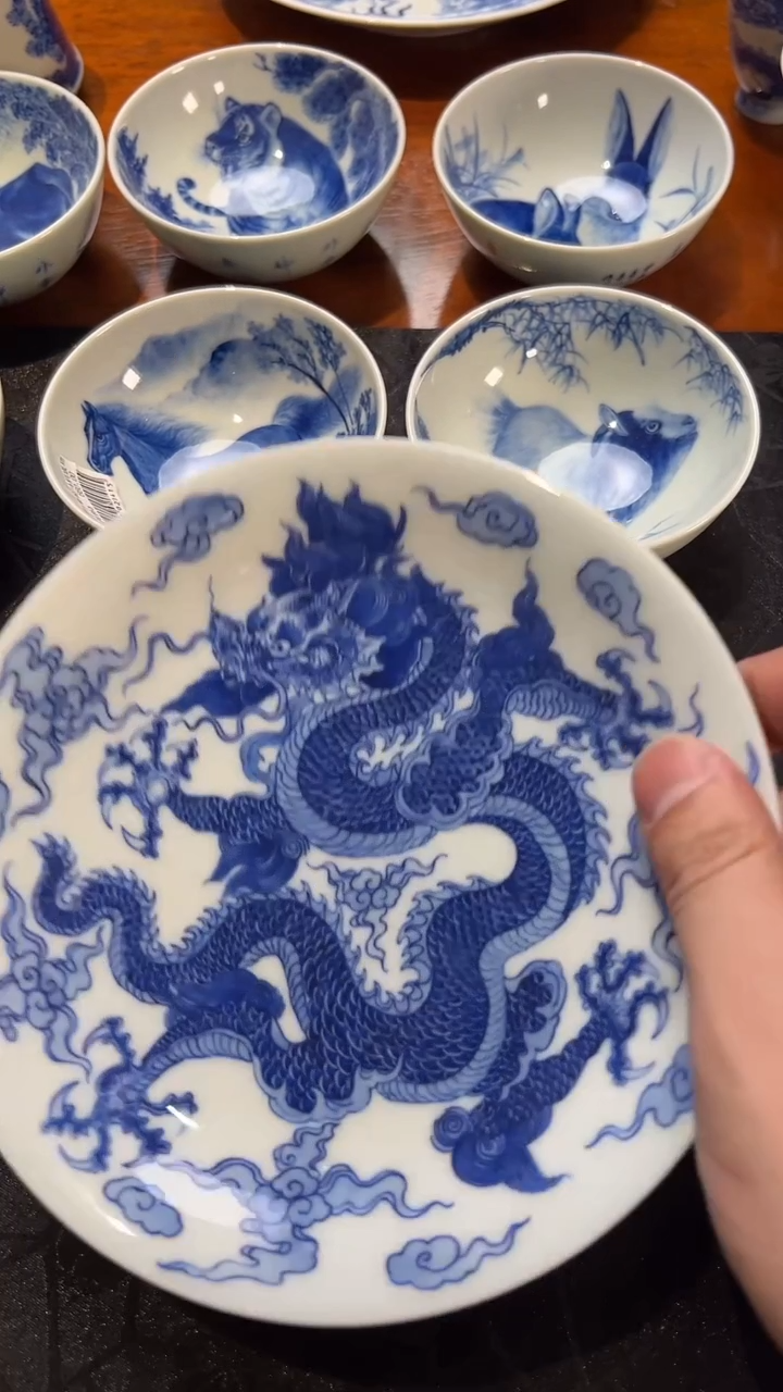 【闪购商品】陶瓷盖子款壶承龙