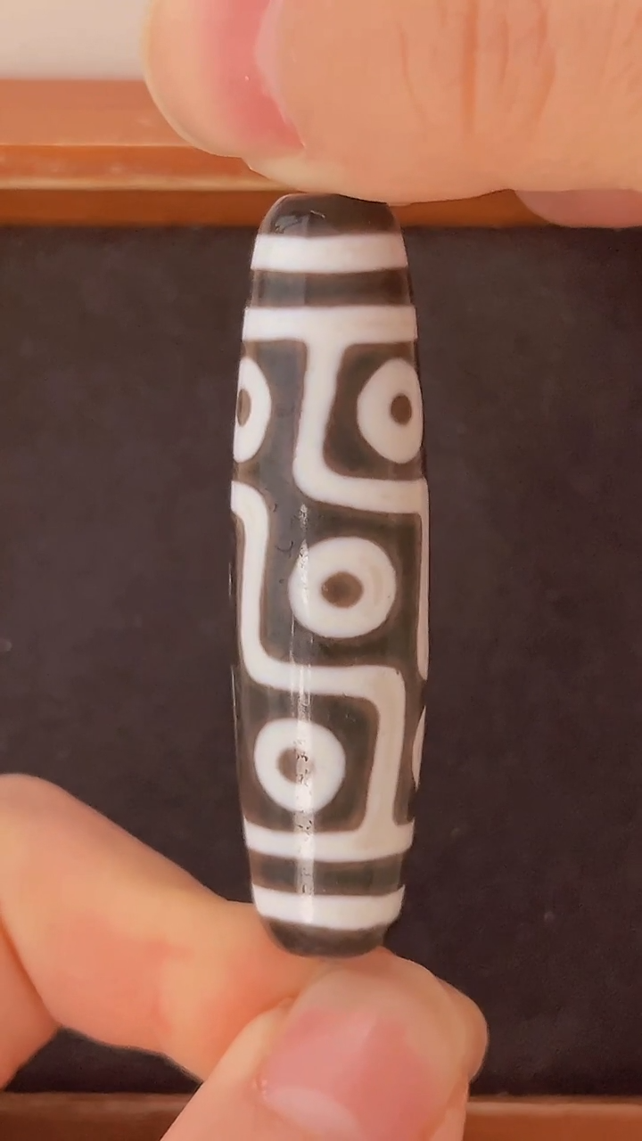 未镶嵌颈饰玛瑙/玉髓钟志明极致黑白折线九眼55.3*14.5