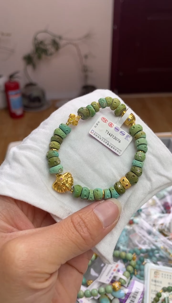 【闪购商品】绿松石手串银S925镶嵌70