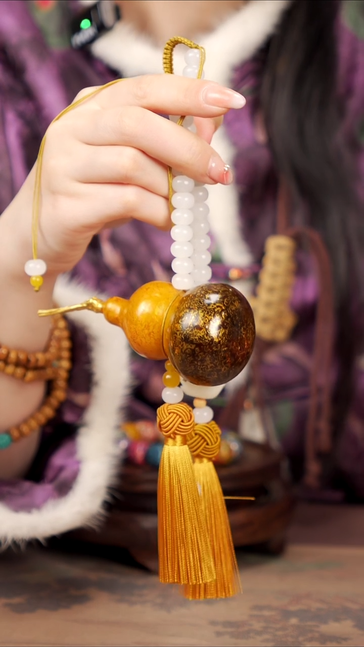 【闪购商品】124易林漆艺车挂小葫芦----168
