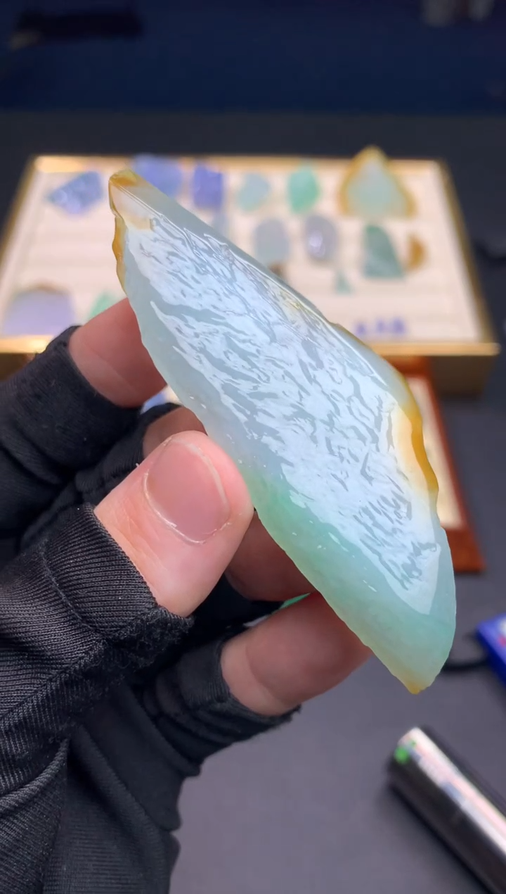 定制翡翠未镶嵌