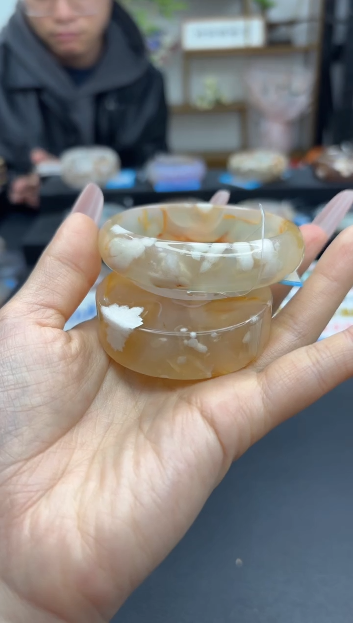 【闪购商品】石英质玉手镯未镶嵌C578(56圈赠送镯心)