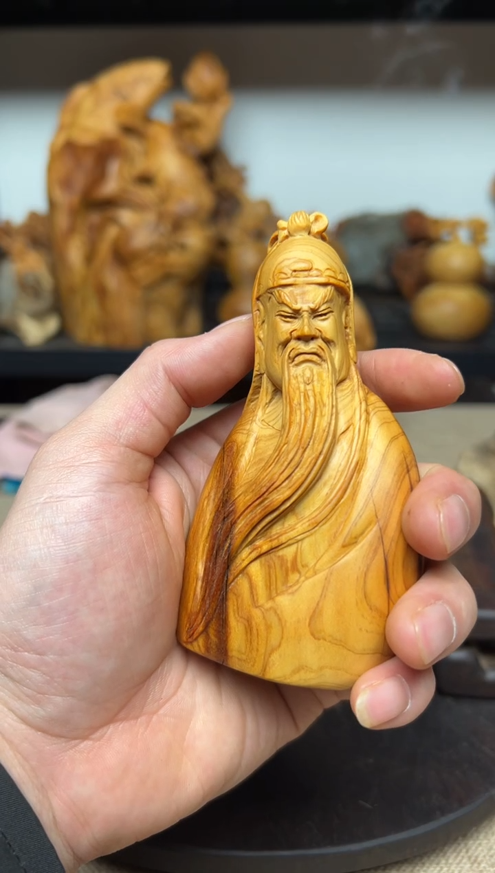 柏木（崖柏）崖柏雕刻件