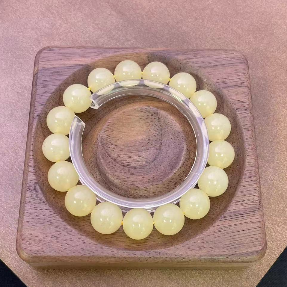 天然玉石 028 新疆若羌冰晴水 冰黄口蜂蜜水12mm