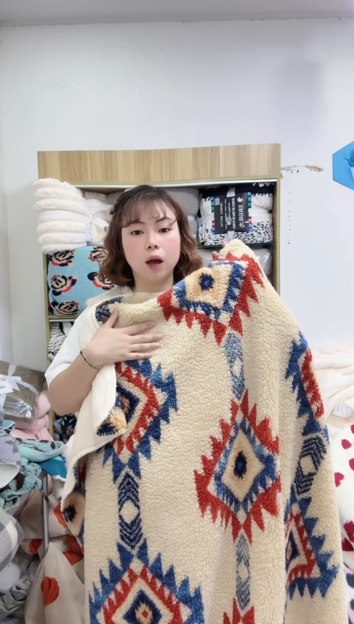 聚酯纤维1.3*1.8 卡其色波西米亚