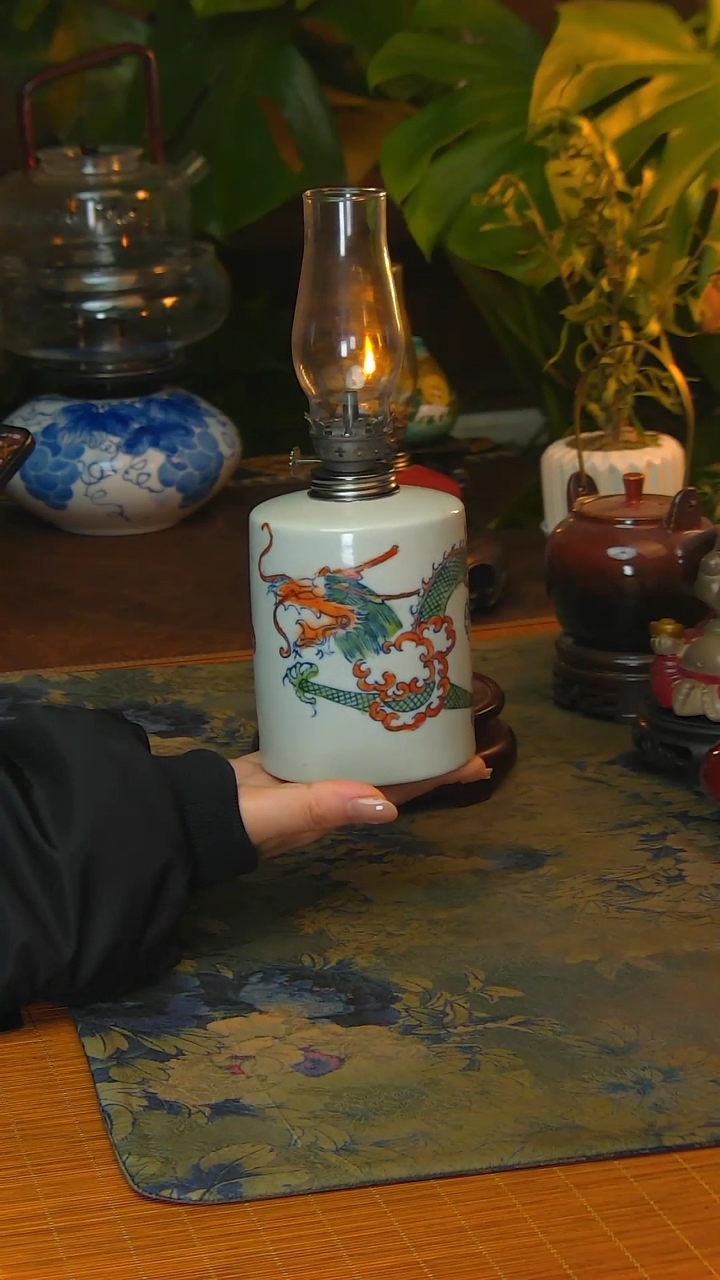 【闪购商品】景德镇陶瓷手工灯摆件