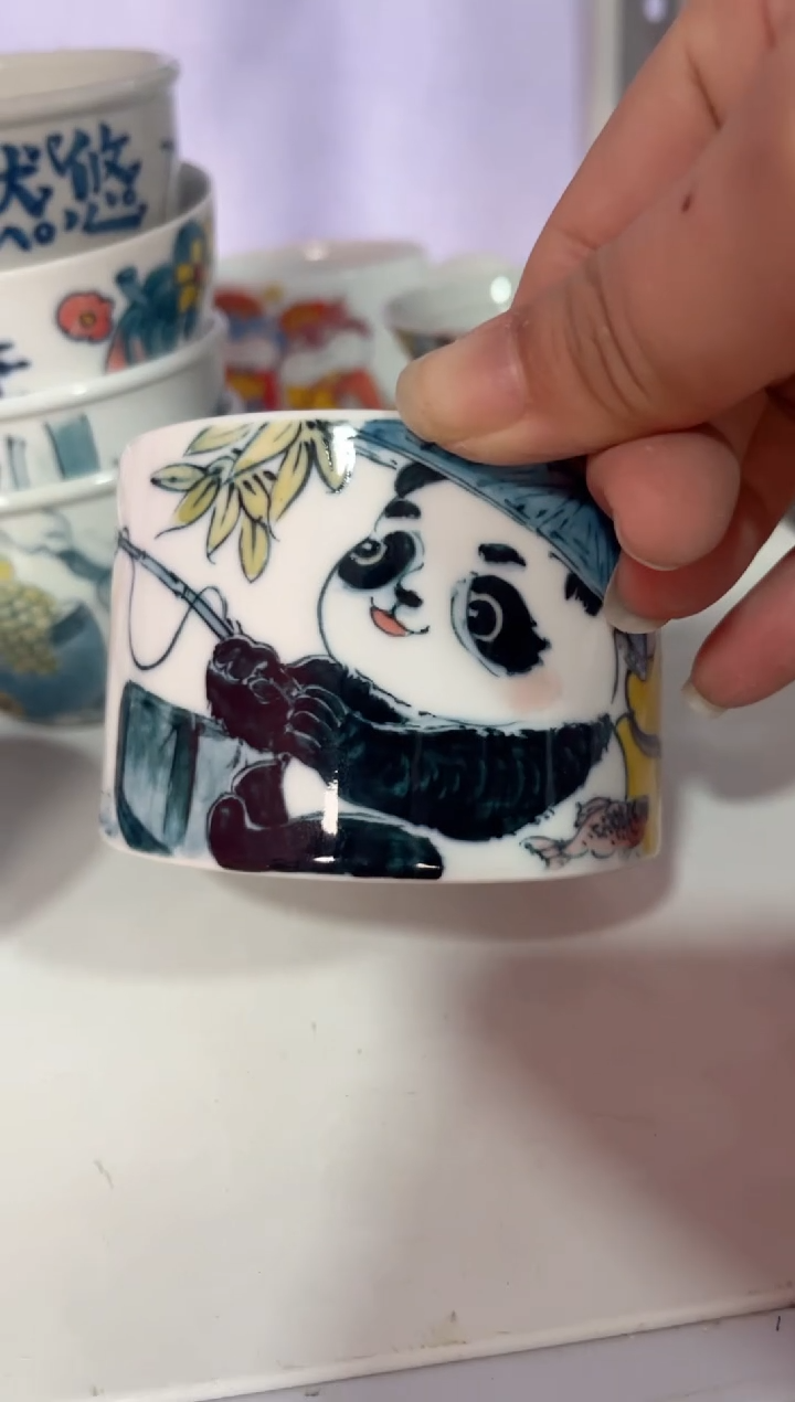 【闪购商品】宠粉福利价        熊猫冰桶