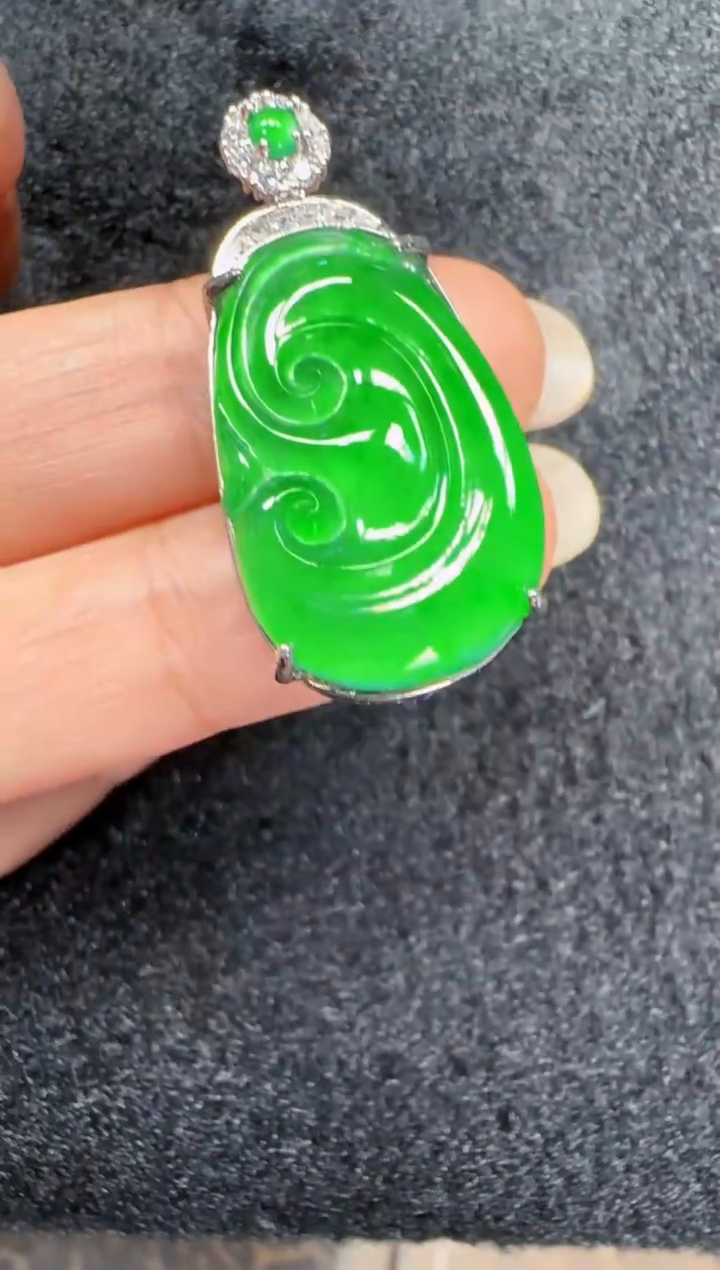 未镶嵌定制翡翠翡翠吊坠20