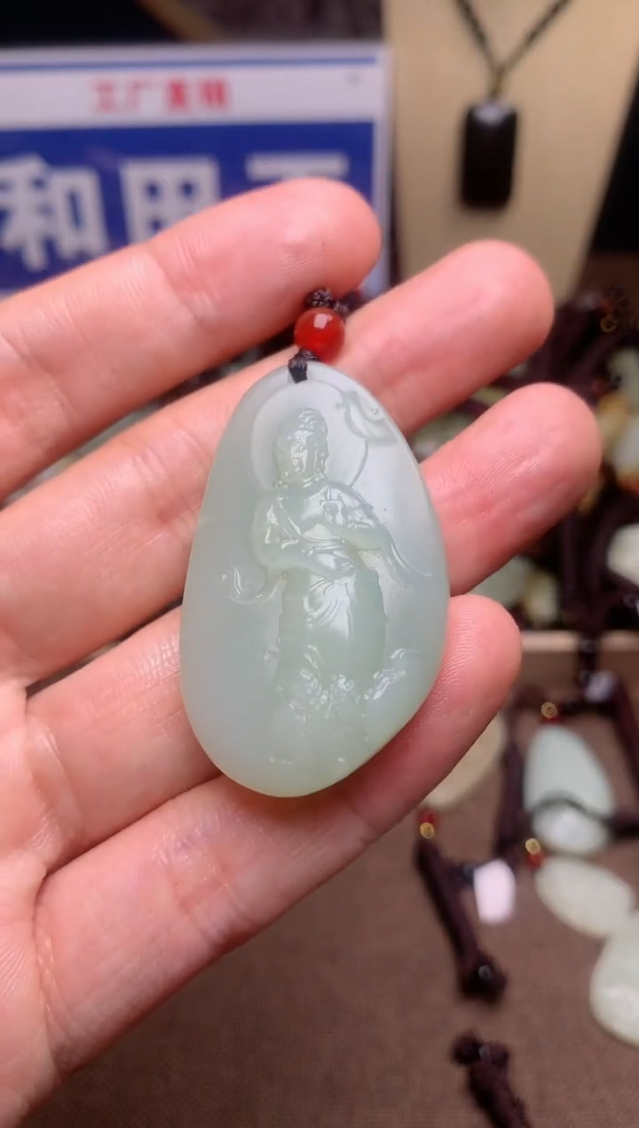 【闪购商品】和田玉颈饰未镶嵌1