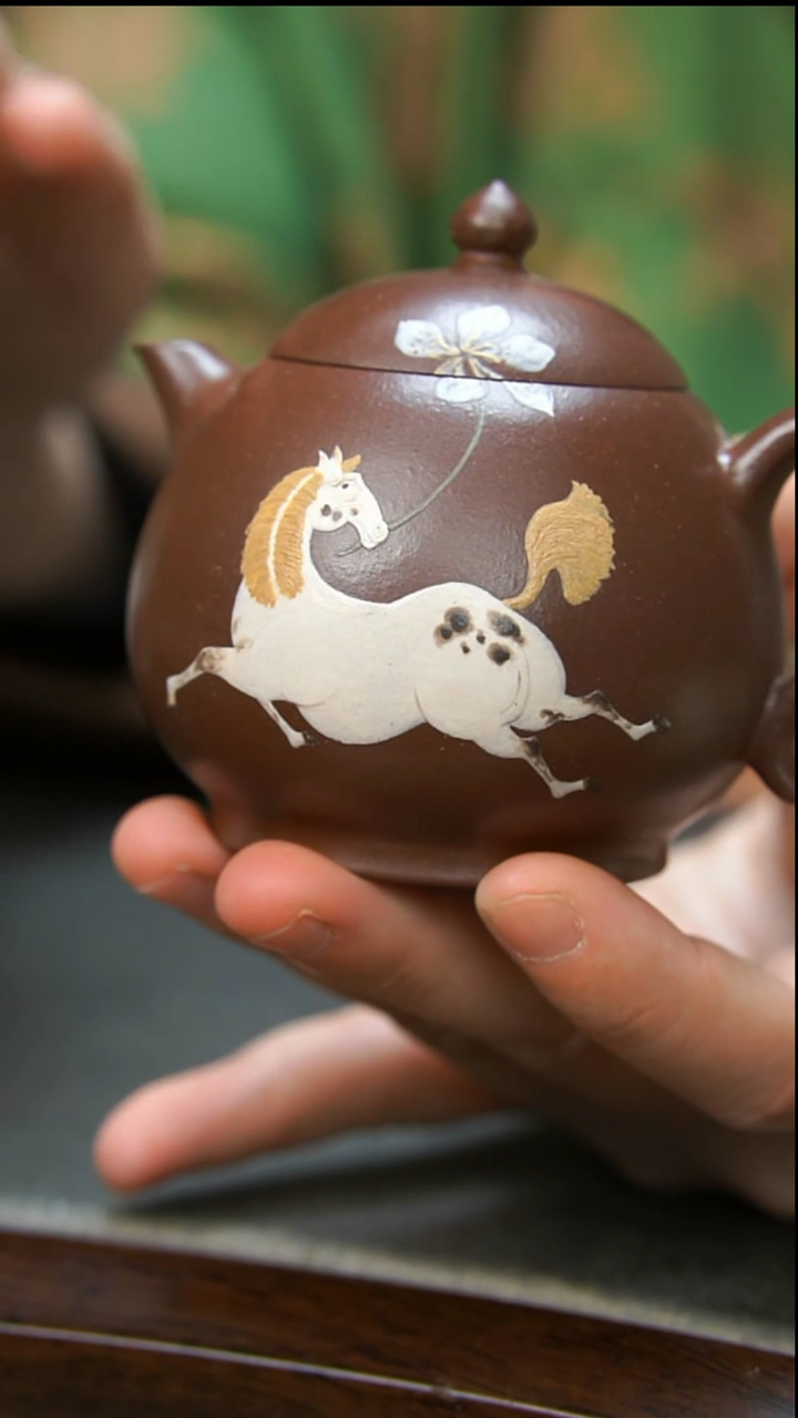 【闪购商品】紫砂茶壶紫泥马到成功壶