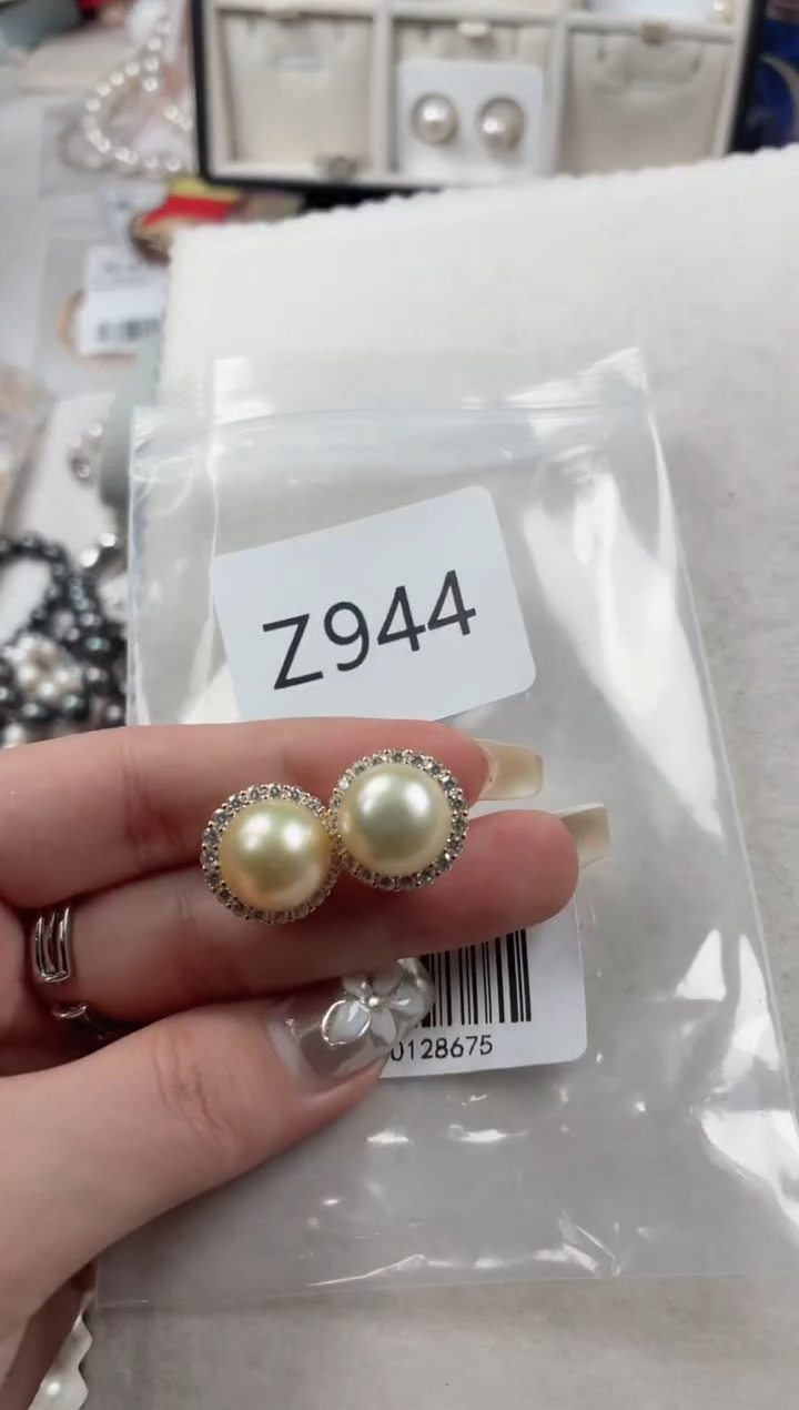 银S925镶嵌耳饰海水珍珠Z944