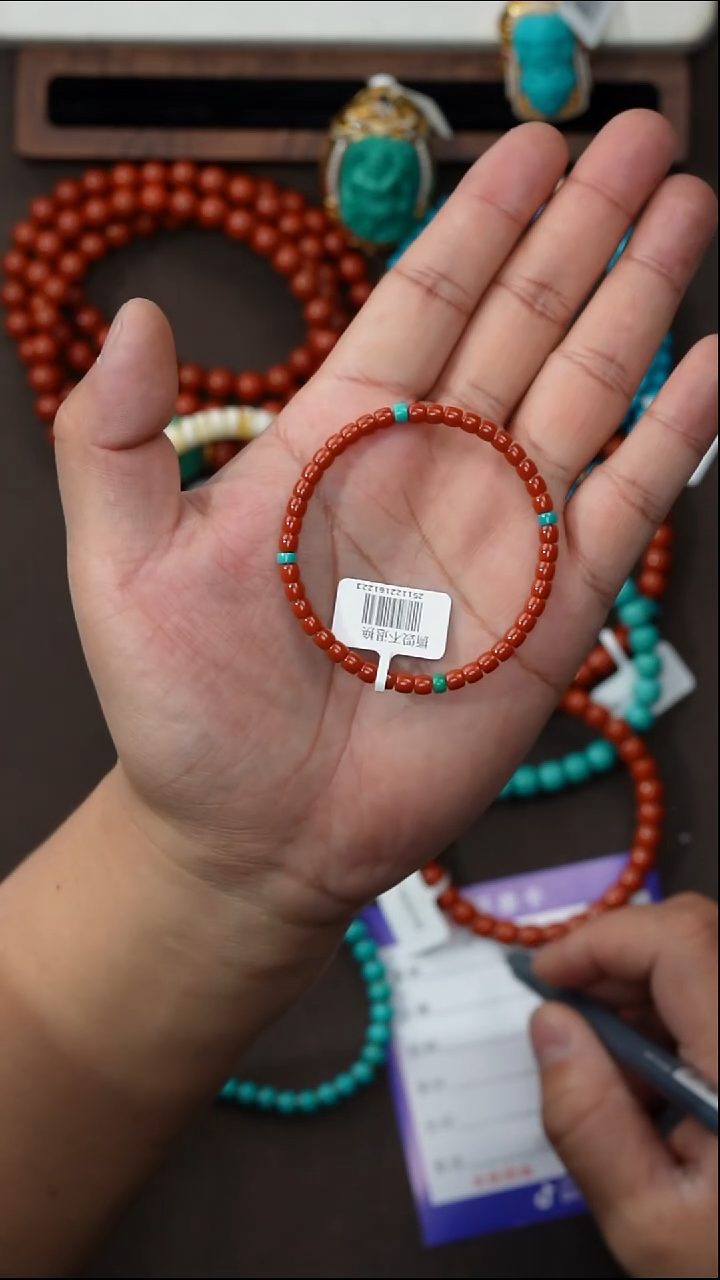 未镶嵌手串南红玛瑙德**工南红手串