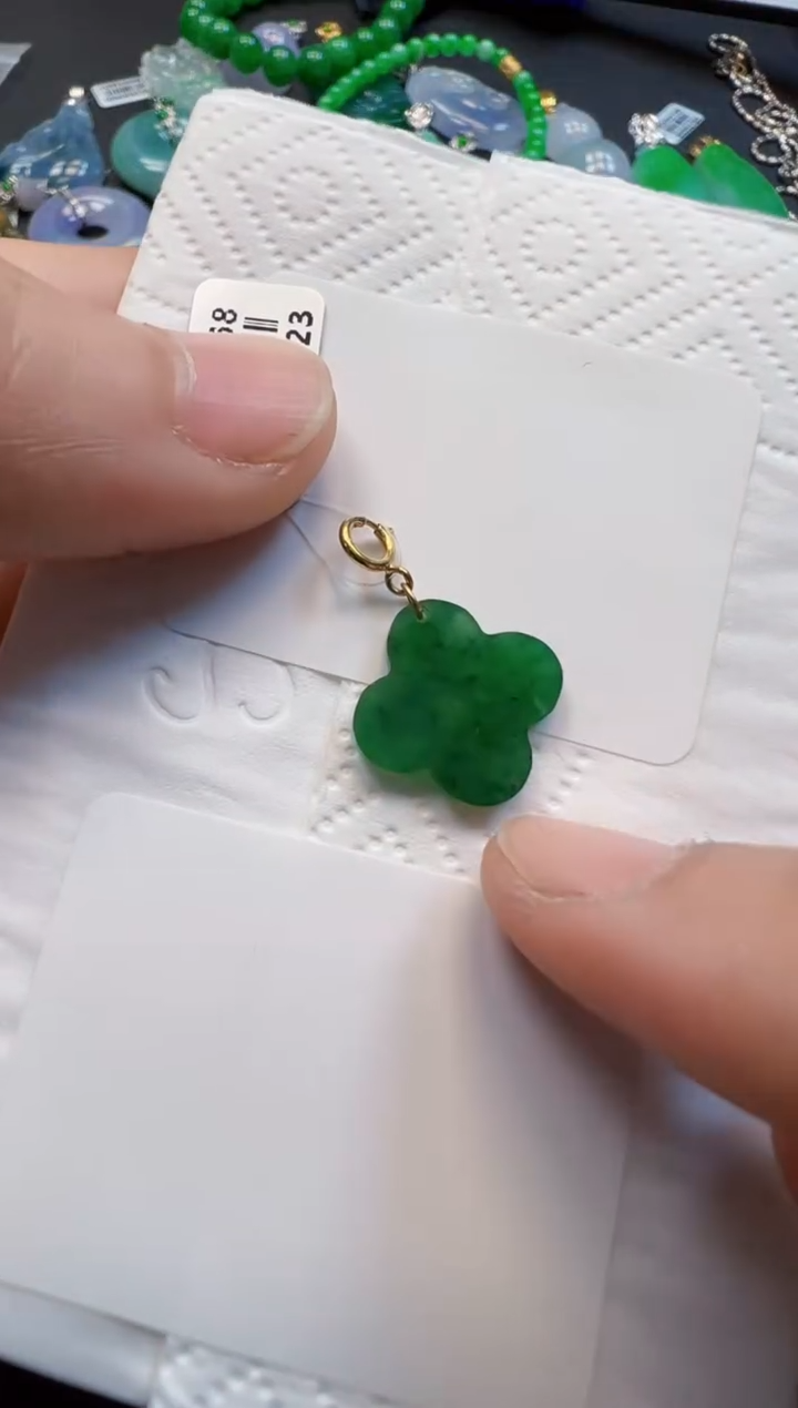 【闪购商品】翡翠吊坠(不含链)18K金镶嵌168/