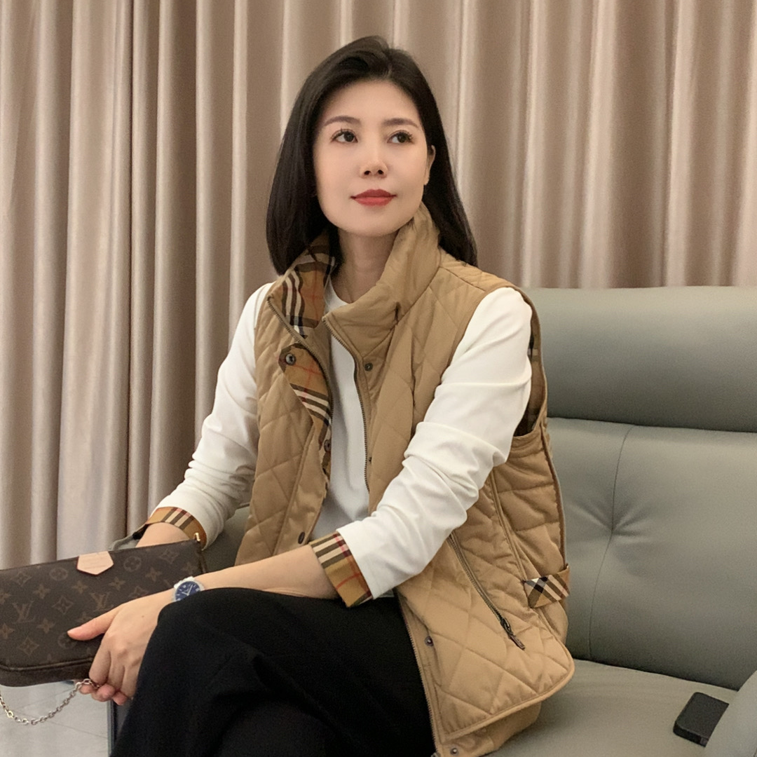 JY25秋冬时尚保暖修身型网红冬季休闲拉链格纹棉马夹