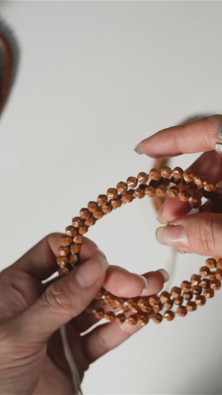 【闪购商品】橄榄核吊坠5.8核尖老挝料108