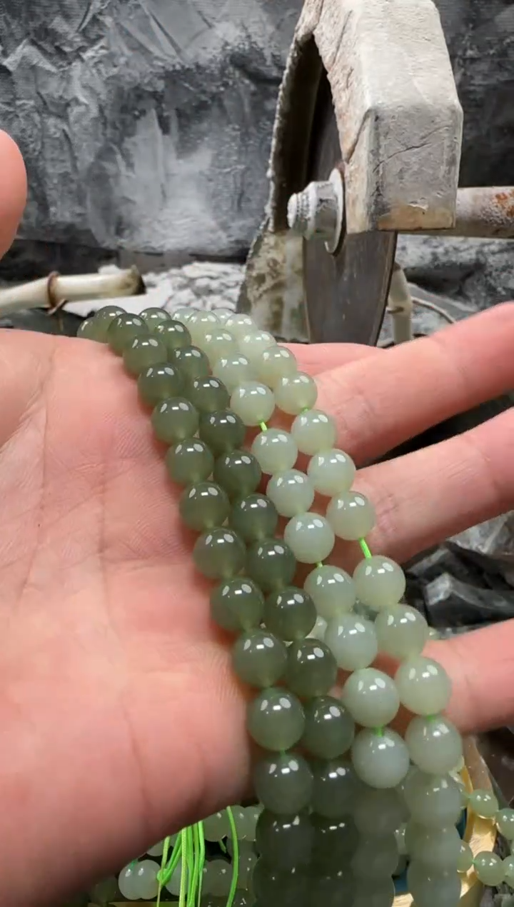 和田玉未镶嵌颈饰项链多样性拍一发一件