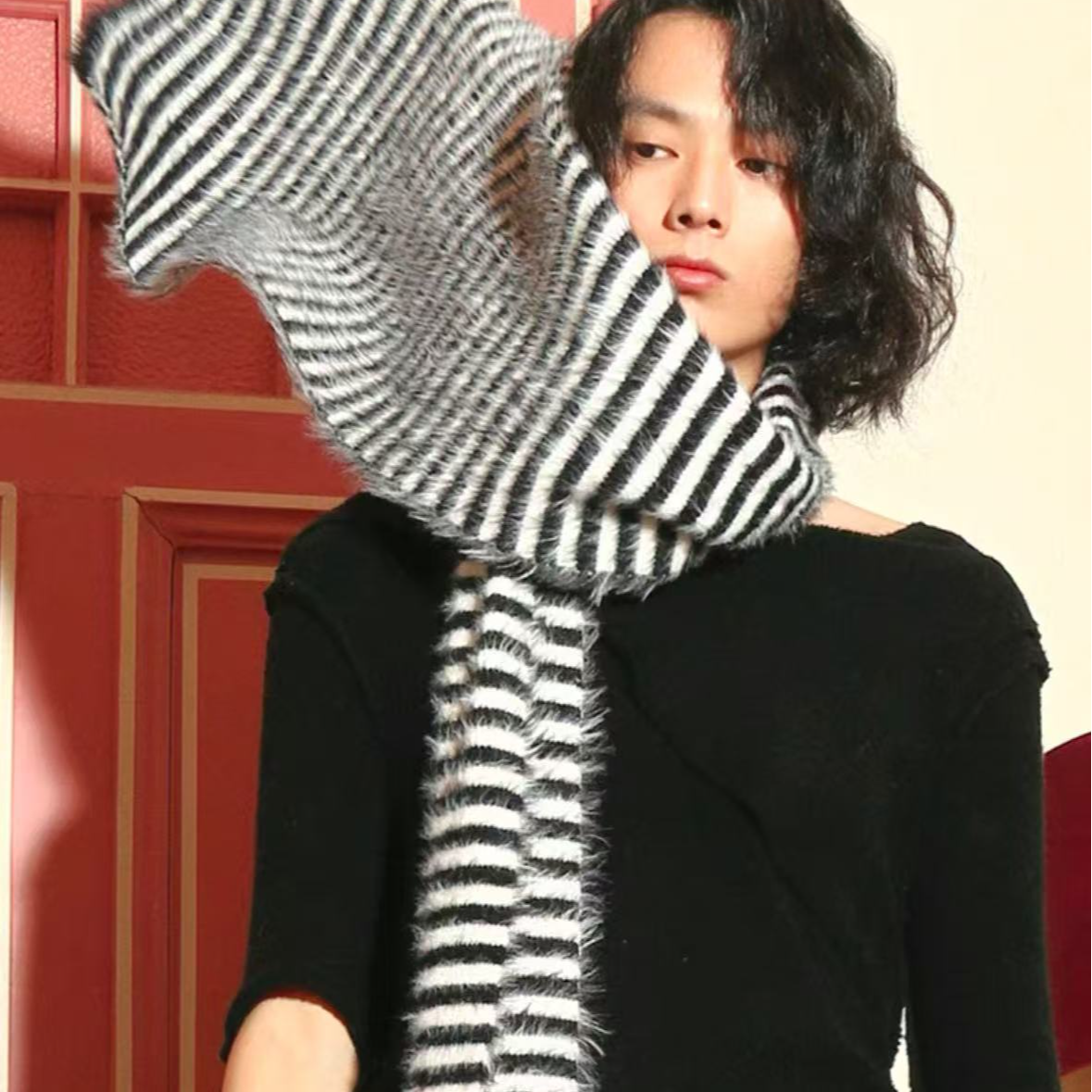 【奥体自播】百搭两色条纹围巾