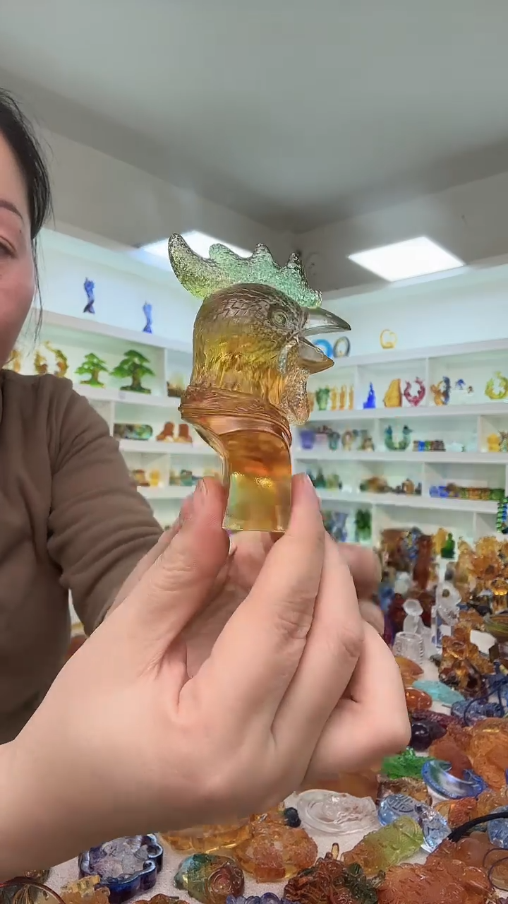 手工艺品琉璃鸡首