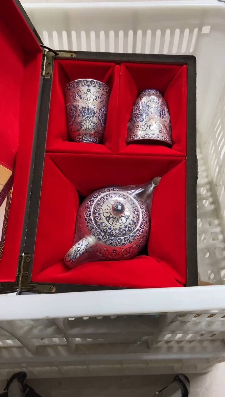 杯无运费险有瑕疵的摄影的产品有使用过的痕迹有点脏介意勿拍