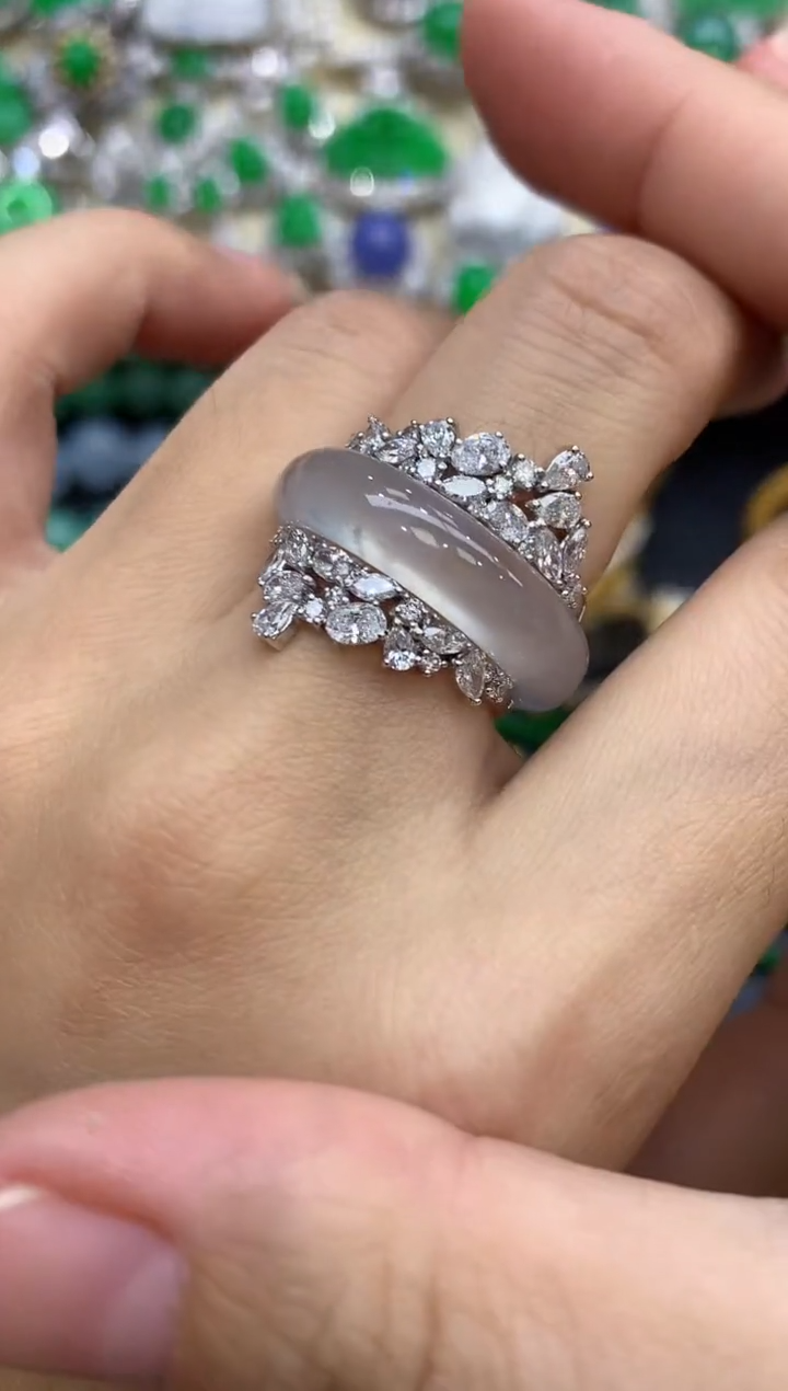 18K金镶嵌戒指翡翠909-中国好珍宝