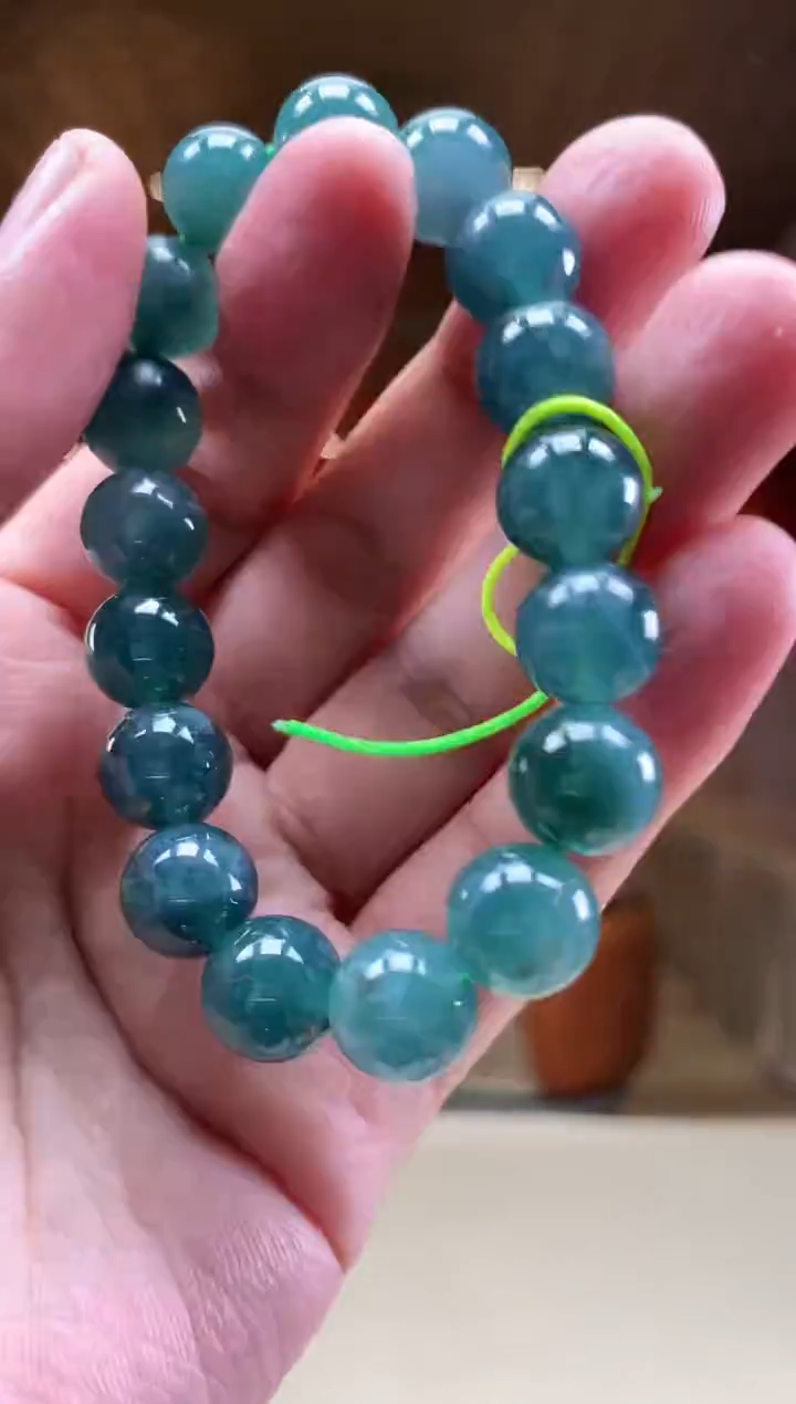 【闪购商品】翡翠颈饰未镶嵌            *760