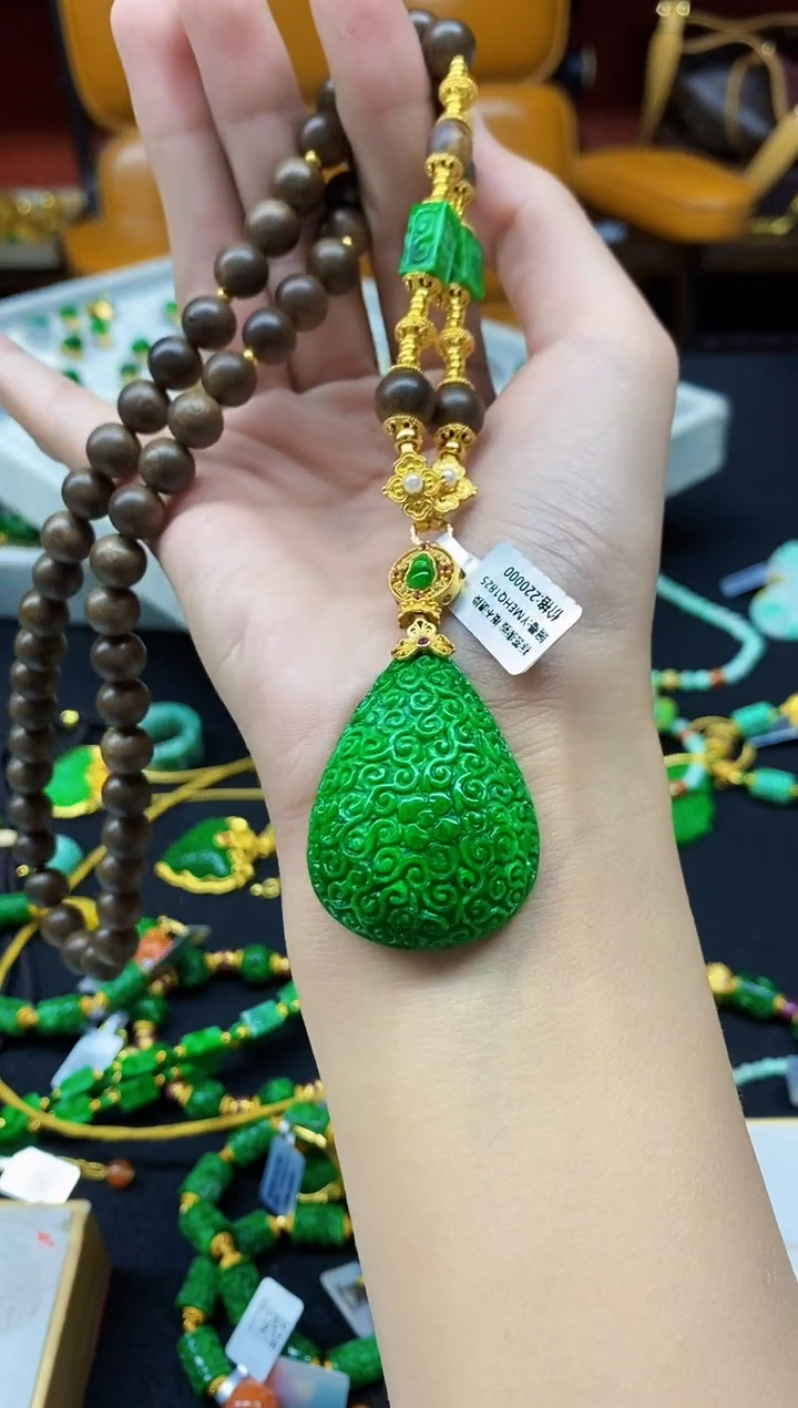 颈饰未镶嵌翡翠翡翠吊坠-93