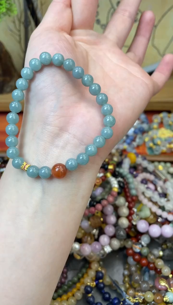 【闪购商品】翡翠手饰未镶嵌384手串