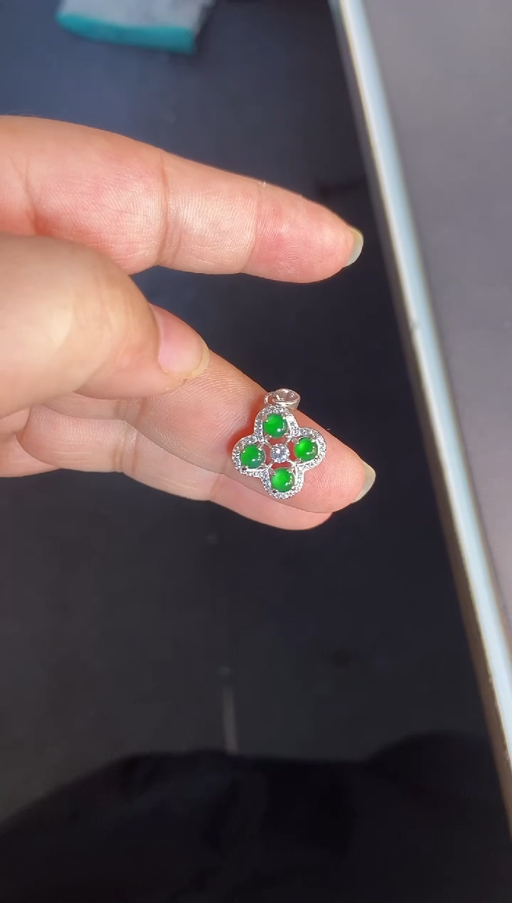 吊坠(不含链)银S925镶嵌翡翠1