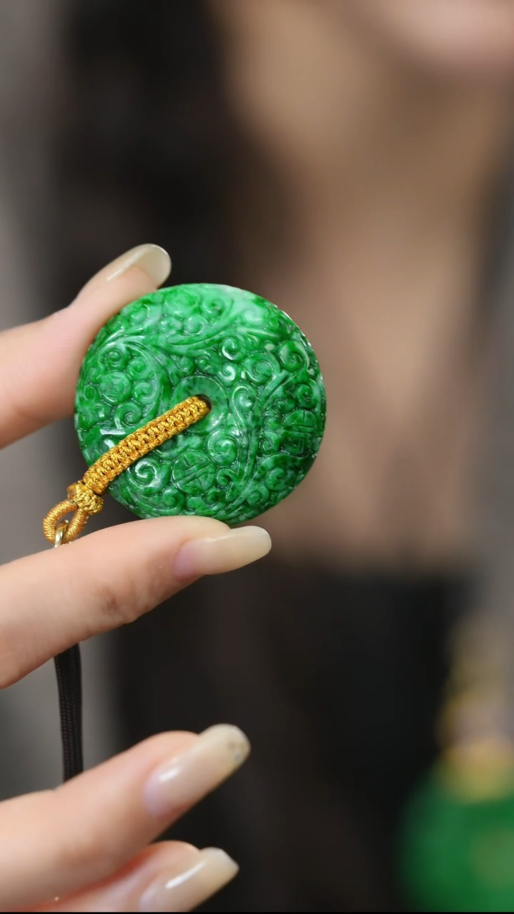 颈饰未镶嵌翡翠@HM008113023@