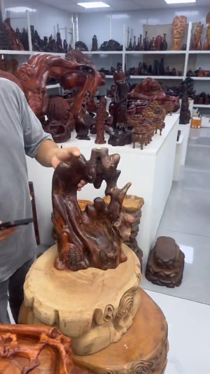 花梨木类木雕款工艺品88888888