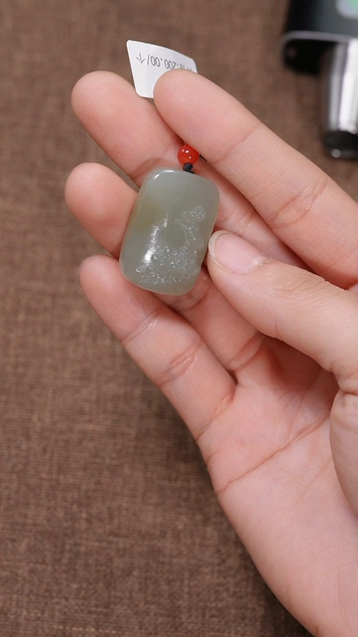 【闪购商品】和田玉颈饰未镶嵌01