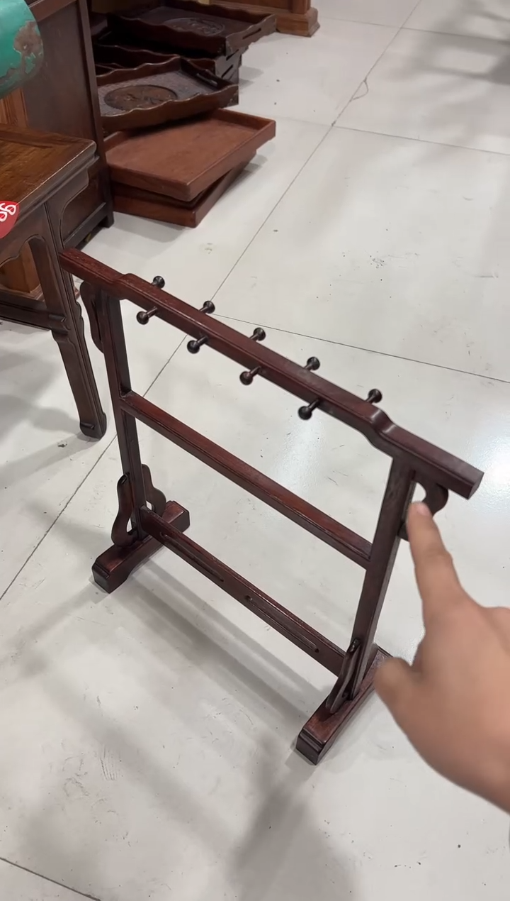 木*明式经典毛笔挂