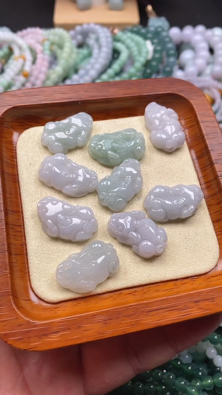 颈饰未镶嵌翡翠闪购009多样性发一