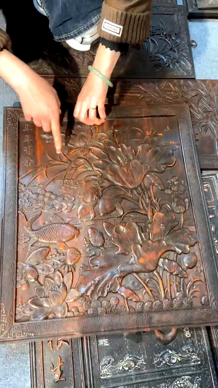 【闪购商品】木A紫檀雕刻板一物一拍以直播间为准