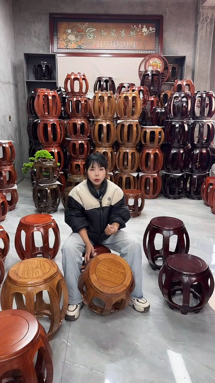 【闪购商品】花梨木类家具原木色小号鼓凳一对