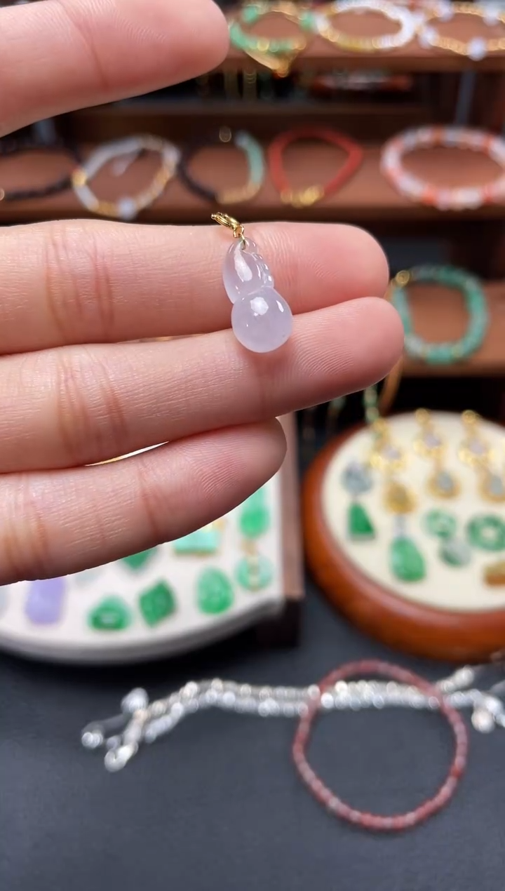 【闪购商品】翡翠吊坠(不含链)18K金镶嵌一个  JK109