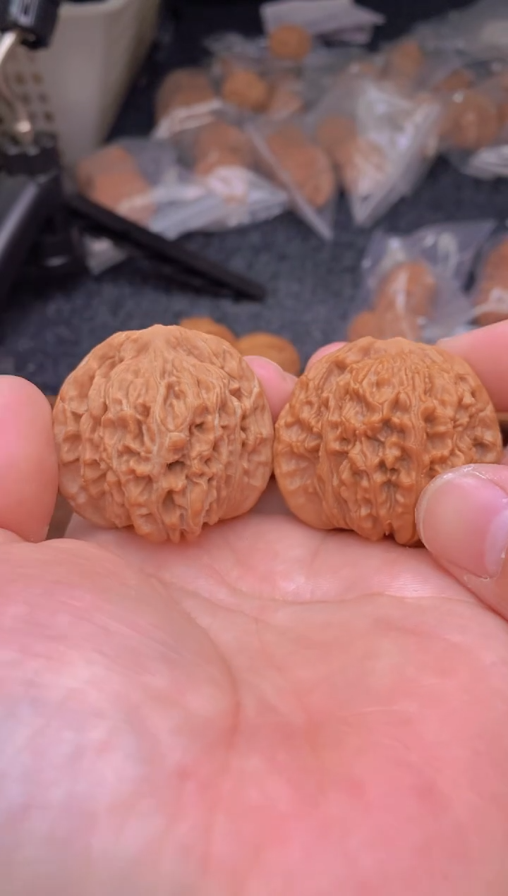 【闪购商品】文玩核桃把件G268号44尺四座楼