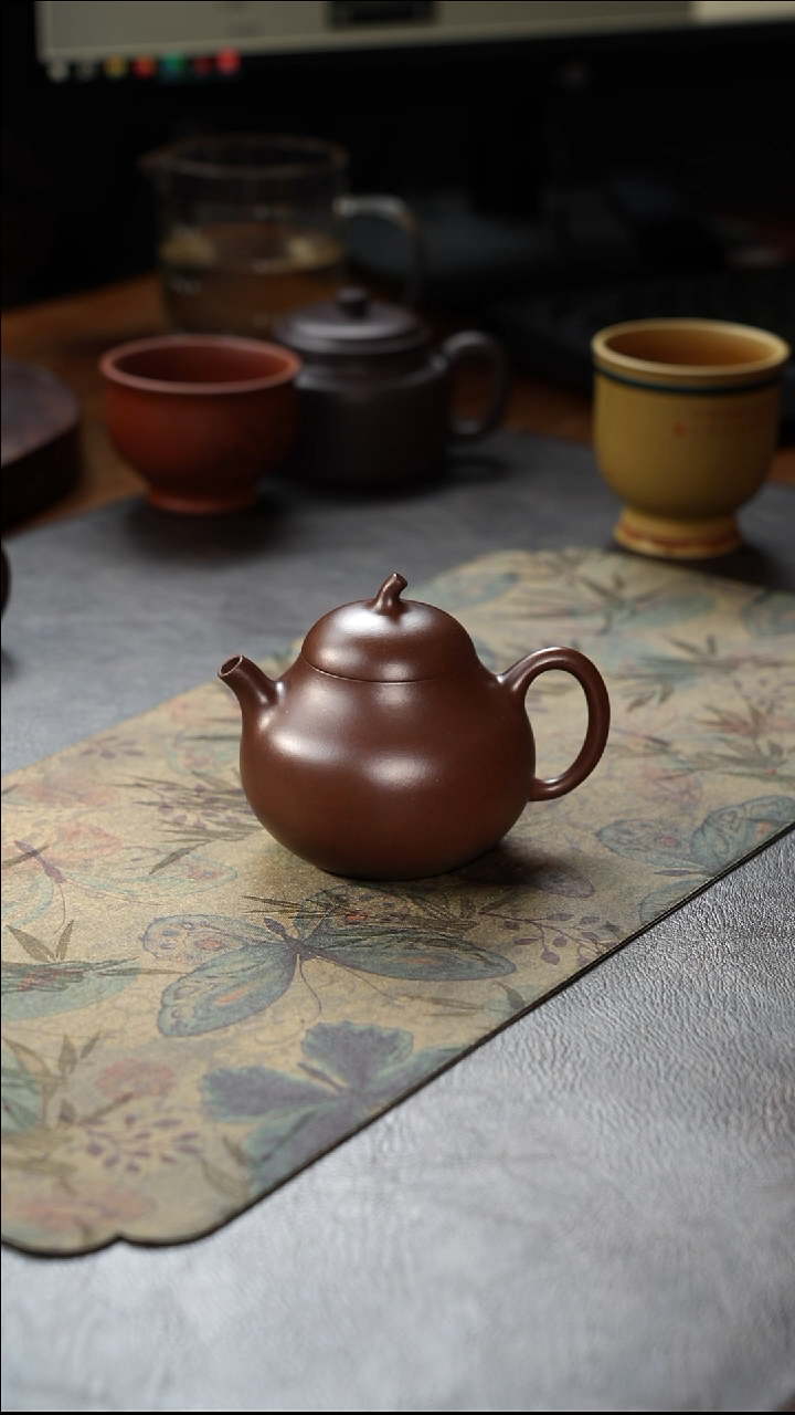 茶壶紫砂茄瓜紫泥
