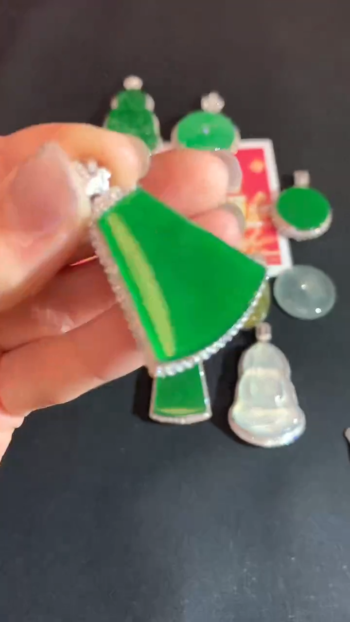 【闪购商品】翡翠18K金镶嵌吊坠(不含链)无事牌不退不换|19800+0