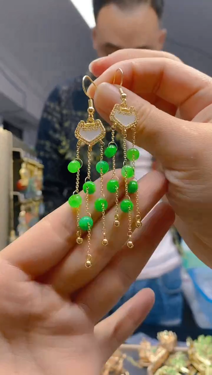 【闪购商品】翡翠耳饰合金0113翡翠耳钩