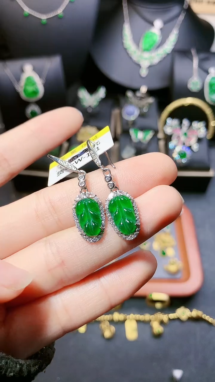 【闪购商品】翡翠耳饰银S925镶嵌耳饰
