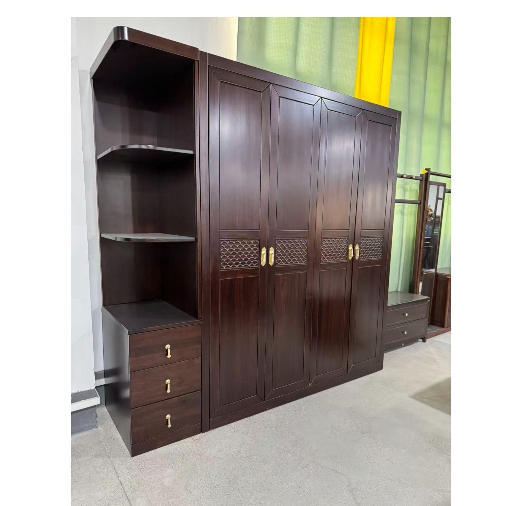 新中式乌金木四门大衣柜210*61*210