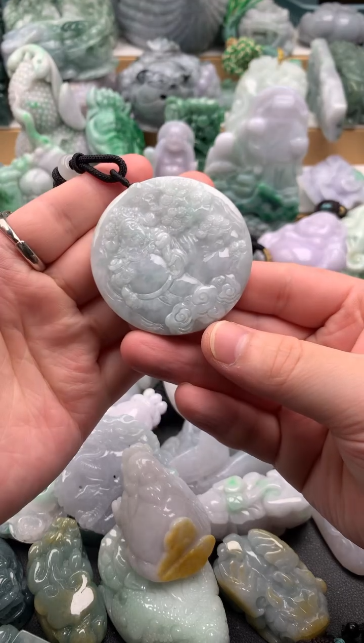 吊坠(不含链)未镶嵌翡翠1